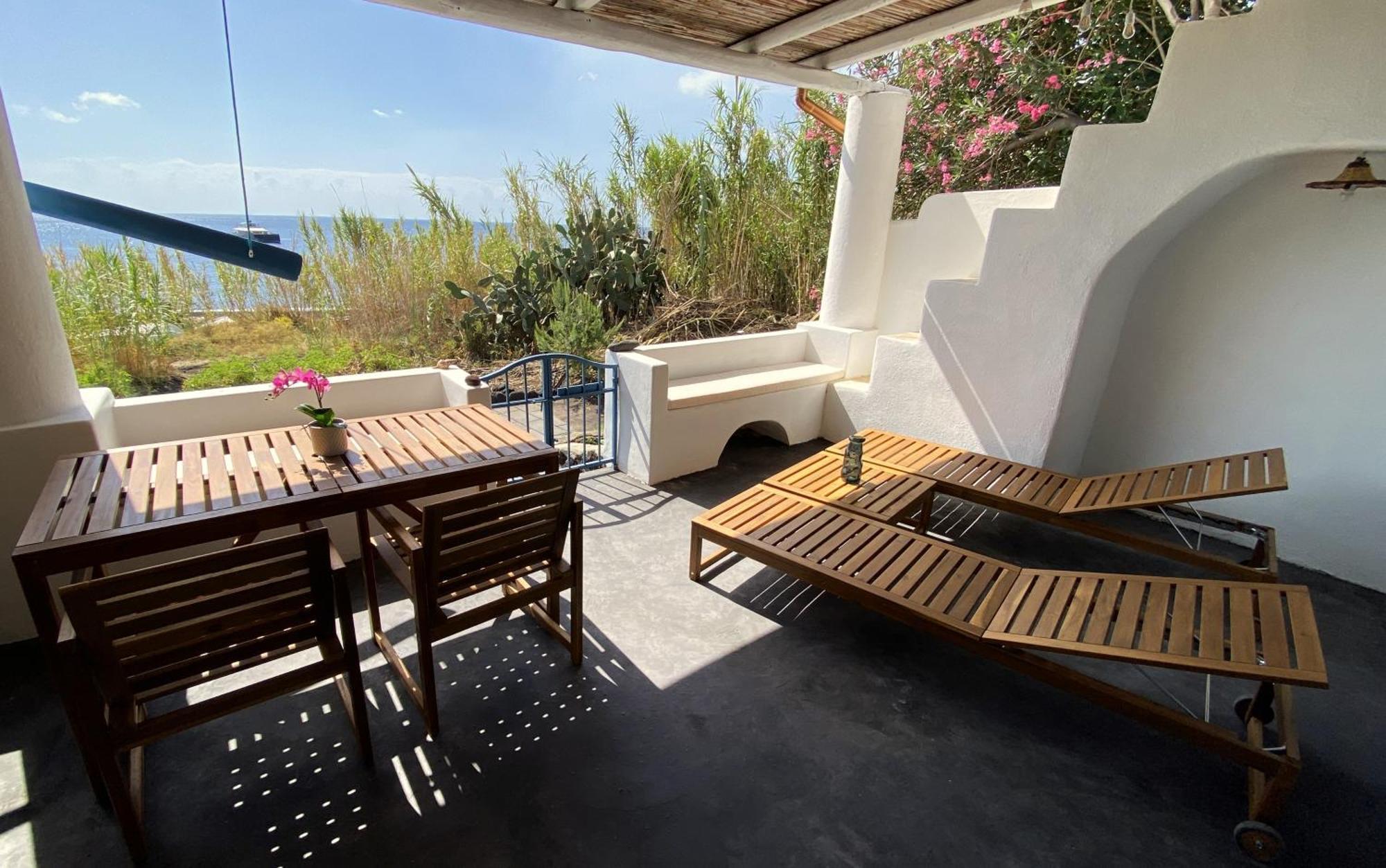 Apartamento La Mia Valigia A Estrómboli Exterior foto
