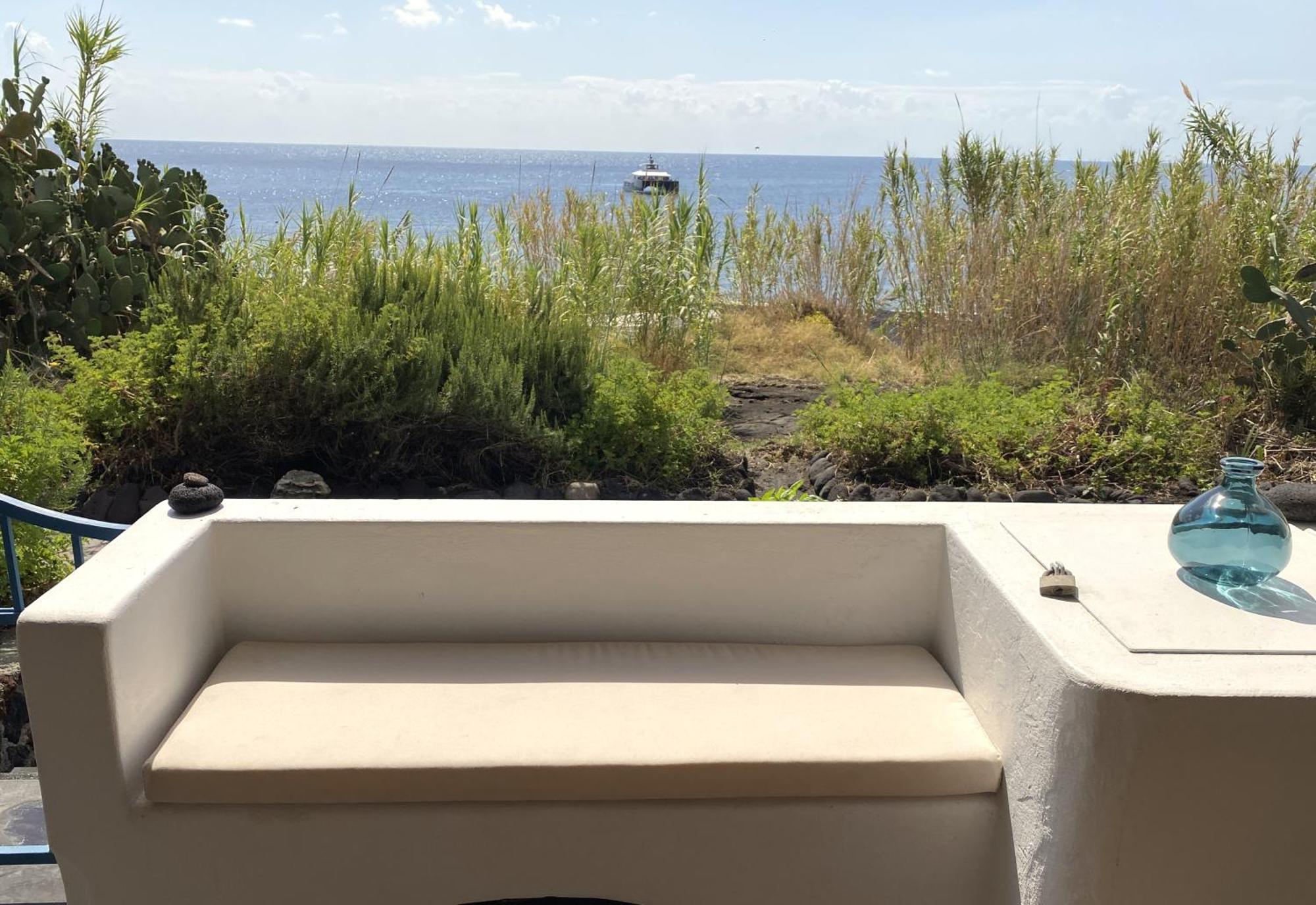 Apartamento La Mia Valigia A Estrómboli Exterior foto