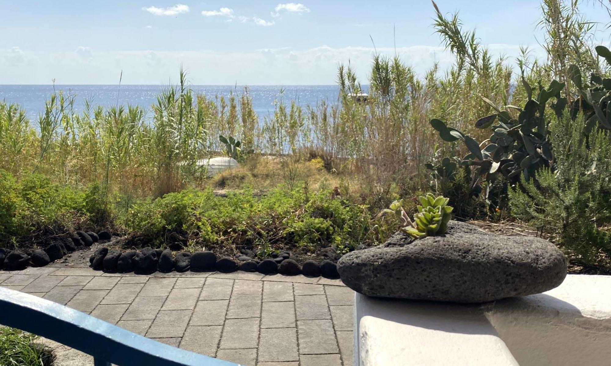 Apartamento La Mia Valigia A Estrómboli Exterior foto